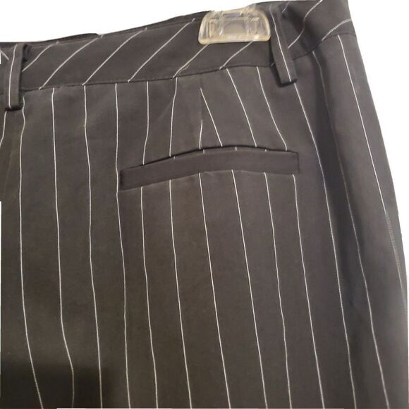Nygard Collection Dress Pants Womens Size 8 Petite Black Pin Striped Career - Picture 5 of 6